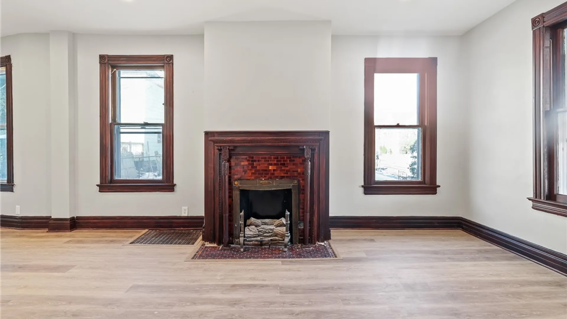 Property at 834 Elmwood Avenue, Buffalo, NY 14222 3