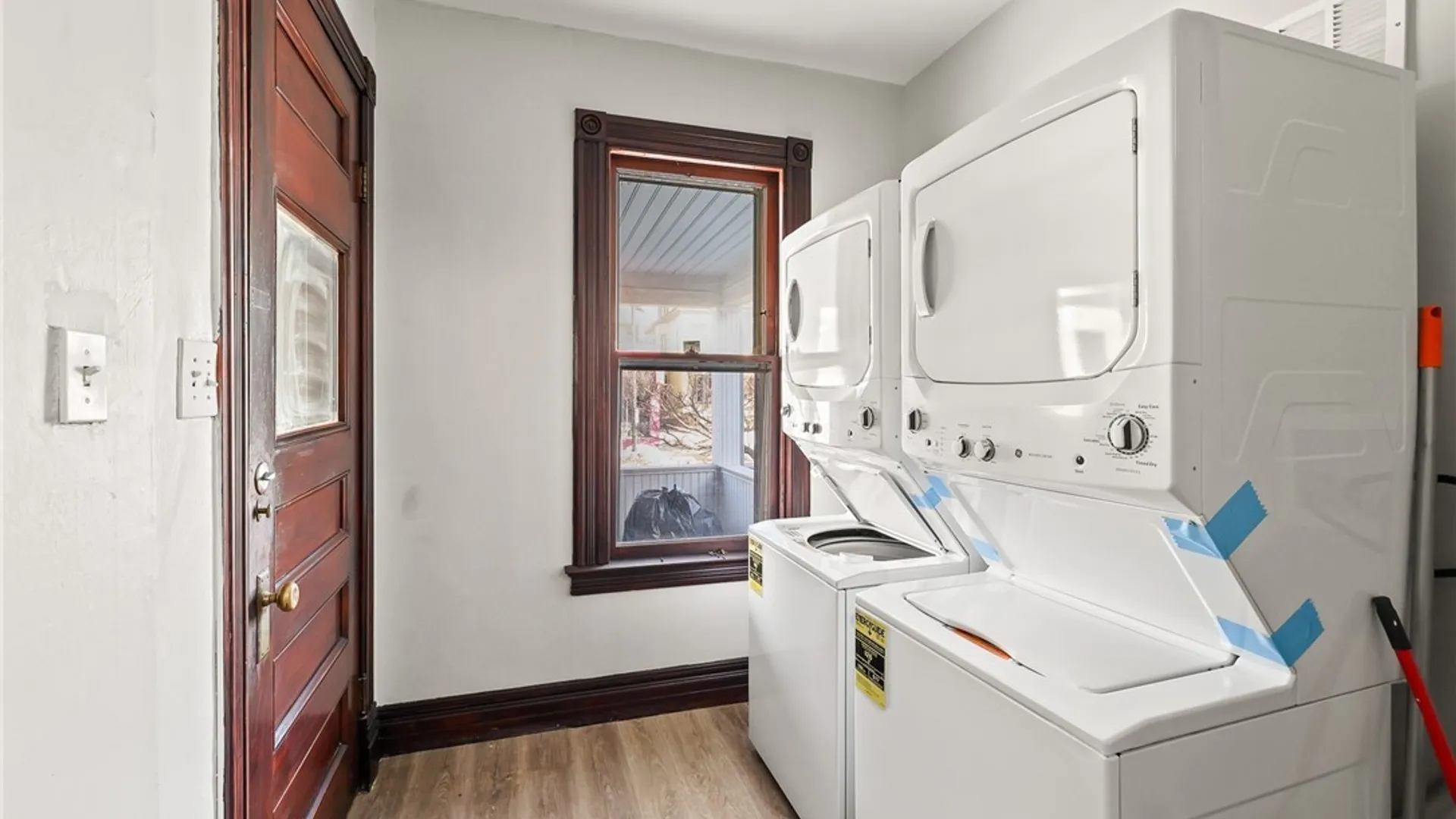 Property at 834 Elmwood Avenue, Buffalo, NY 14222 46