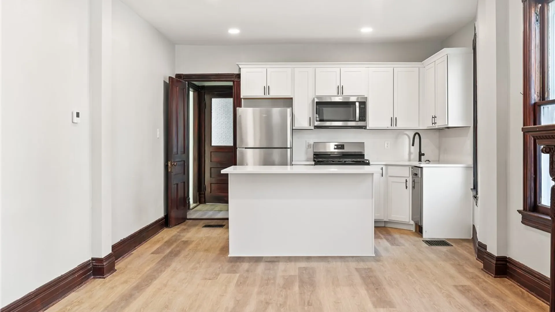 Property at 834 Elmwood Avenue, Buffalo, NY 14222 6