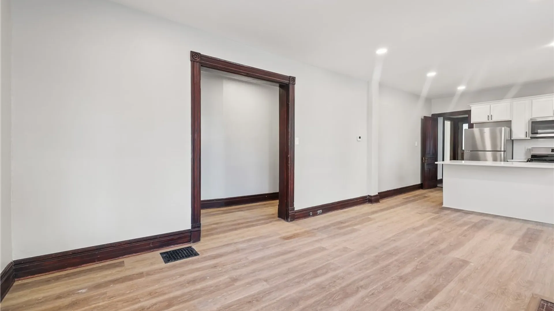 Property at 834 Elmwood Avenue, Buffalo, NY 14222 7