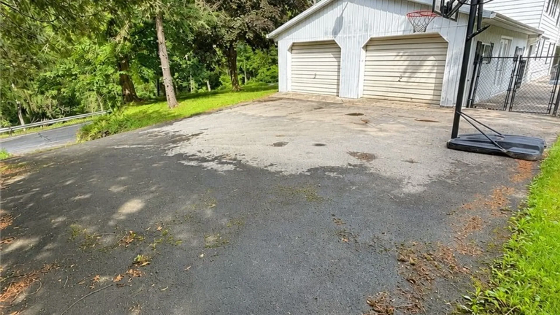 Property at 4022 Oneida Street, New Hartford, NY 13413 24