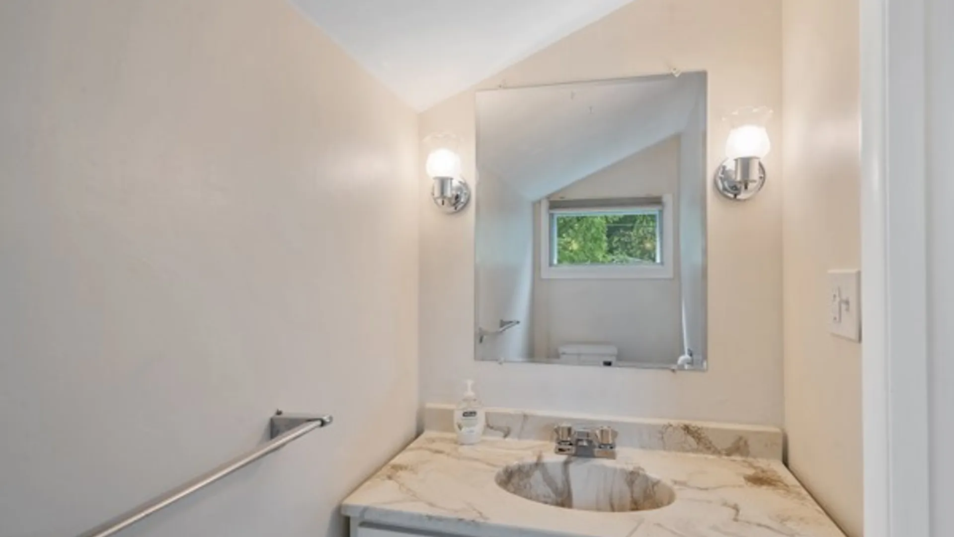 Property at 99 Woodmancy Lane, Manlius, NY 13066 30