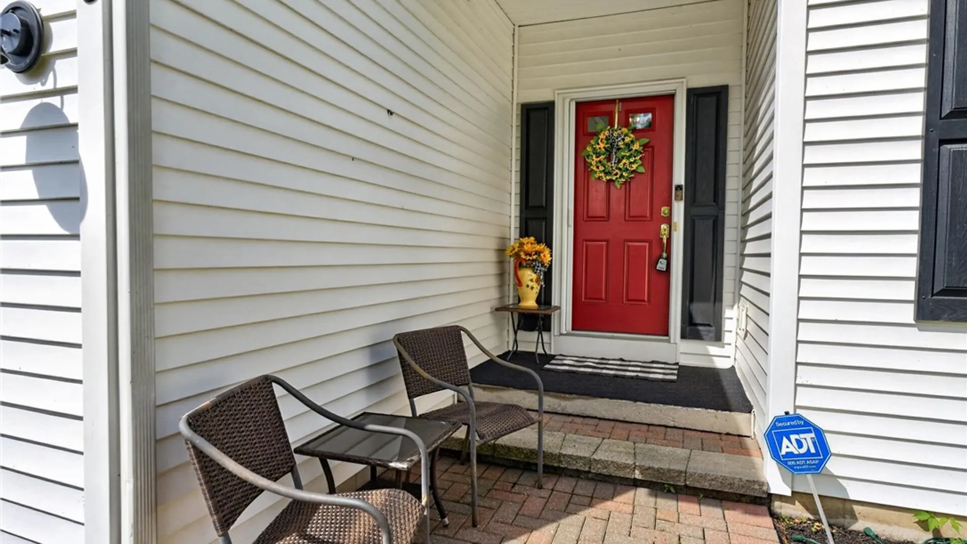 Property at 1508 Coral Drive, Farmington, NY 14425 4
