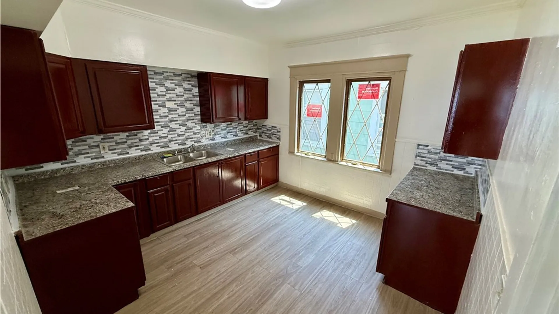 Property at 24 Amsterdam Avenue, Buffalo, NY 14215 10