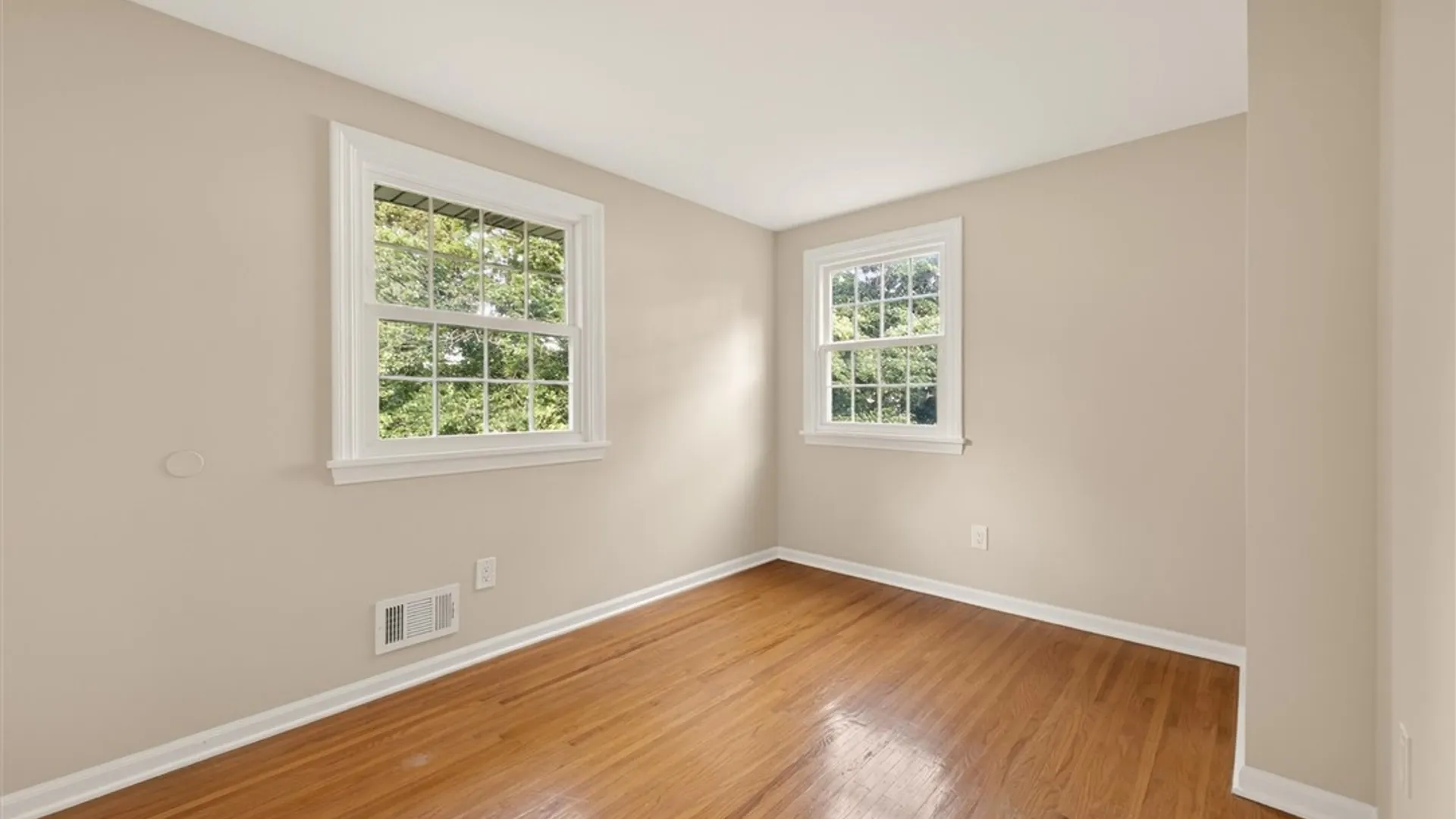 Property at 120 Benedict Road, Perinton, NY 14534 25