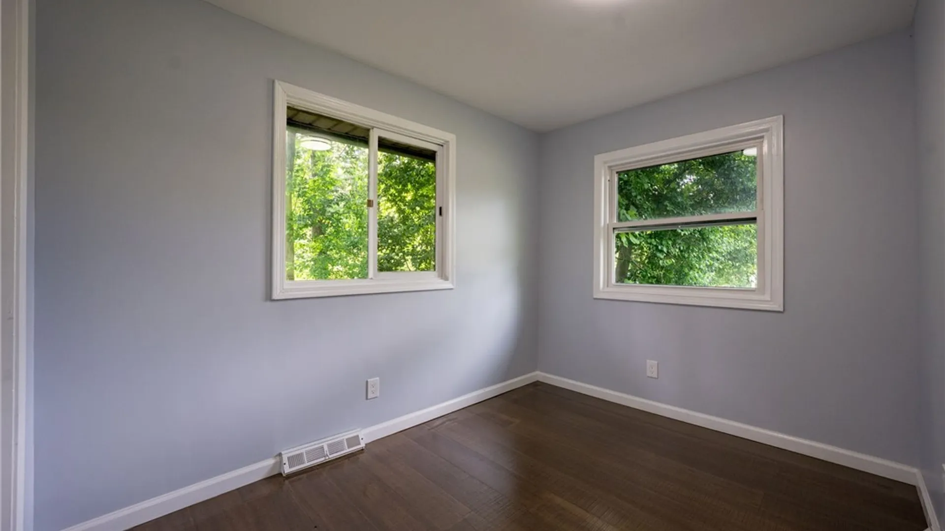 Property at 2605 Hakanaw Avenue, Hamburg, NY 14075 28