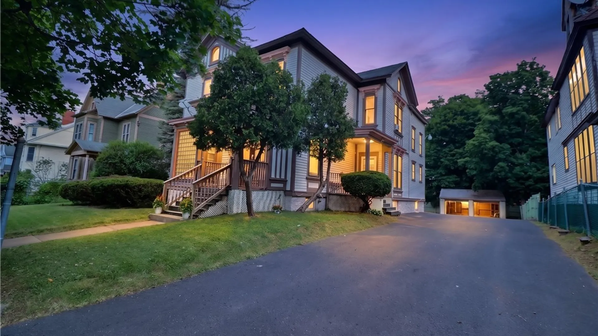 Property at 19 Jewett Place, Utica, NY 13501 2