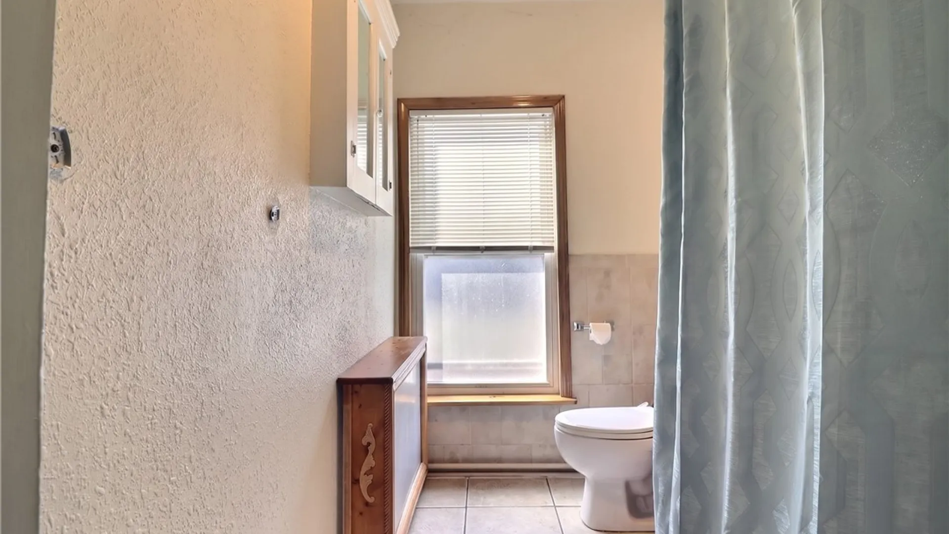 Property at 19 Jewett Place, Utica, NY 13501 31