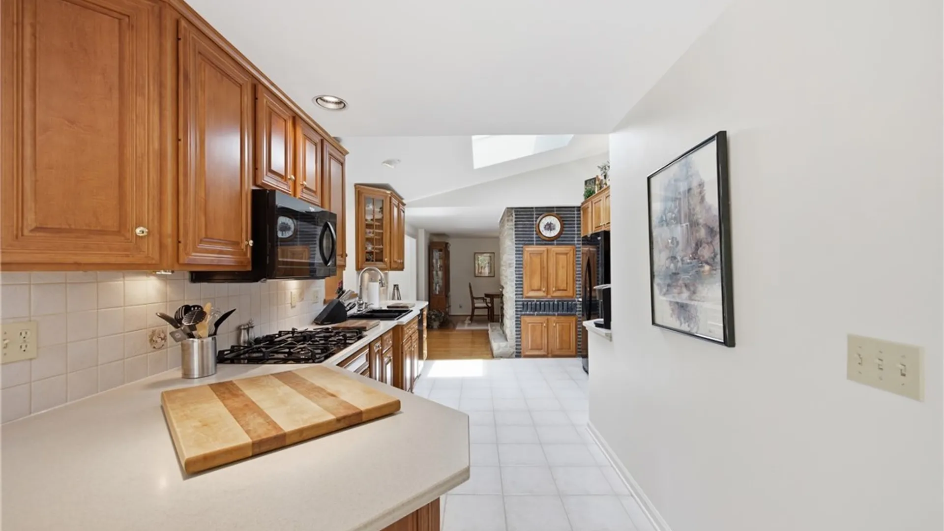 Property at 56 Tristan Lane, Amherst, NY 14221 16