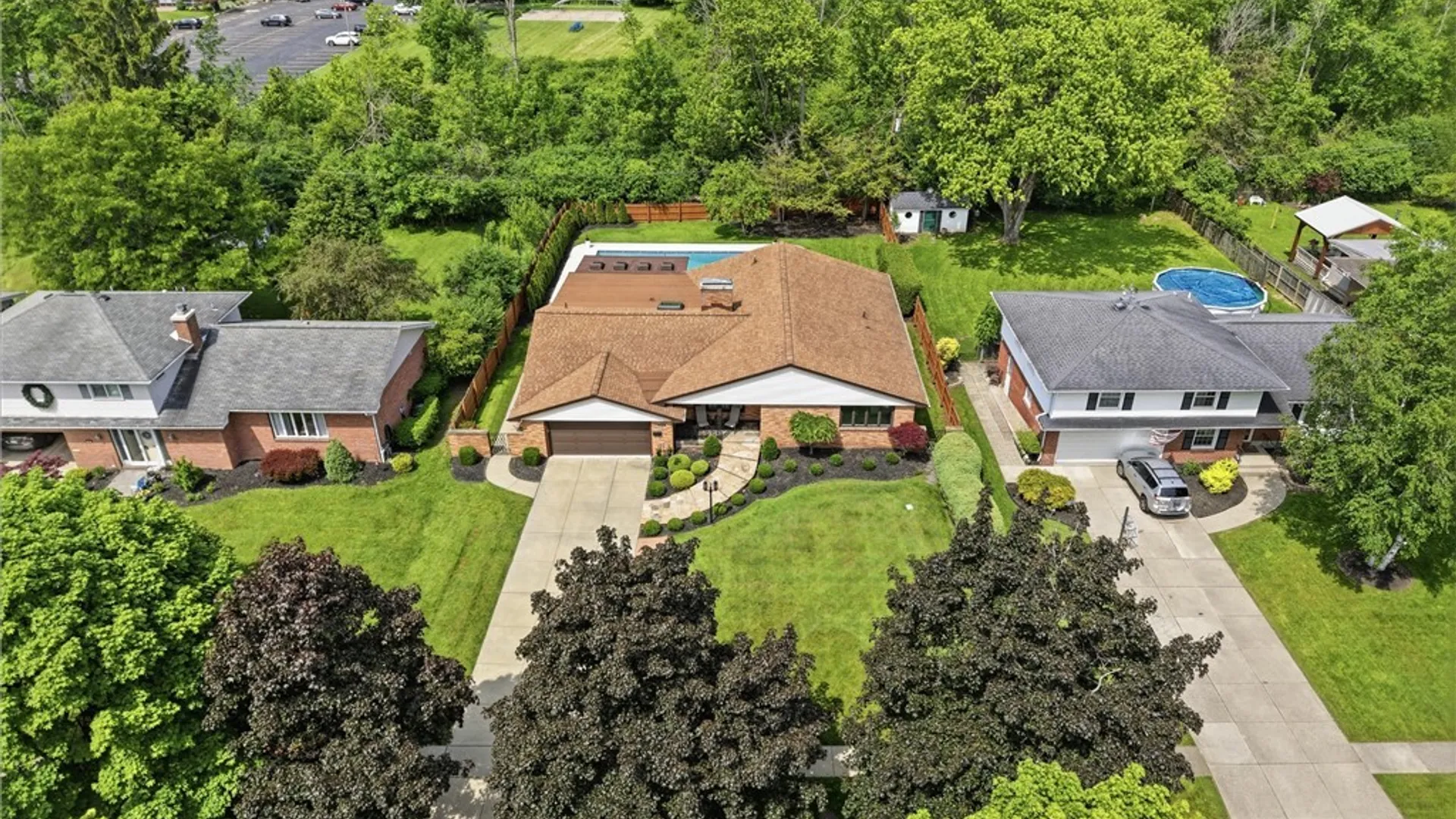 Property at 56 Tristan Lane, Amherst, NY 14221 48