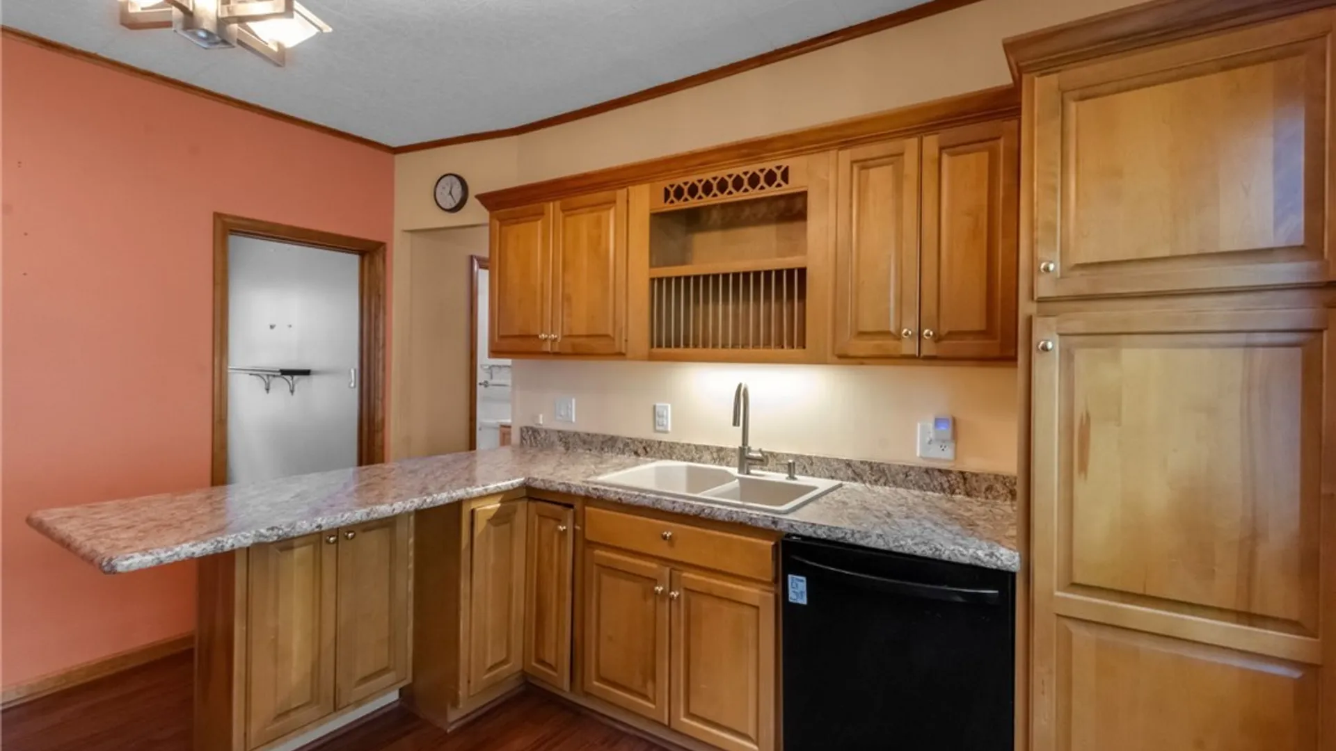 Property at 55 Mount Vernon Avenue, West Seneca, NY 14210 10