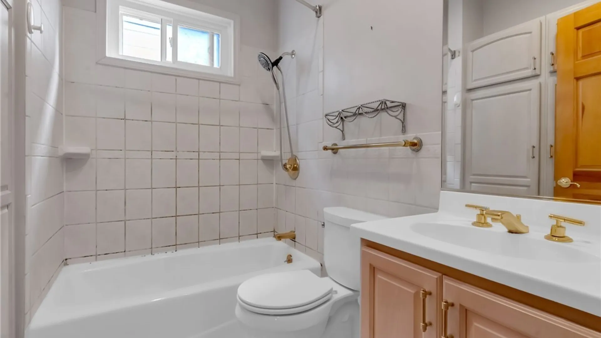 Property at 55 Mount Vernon Avenue, West Seneca, NY 14210 11