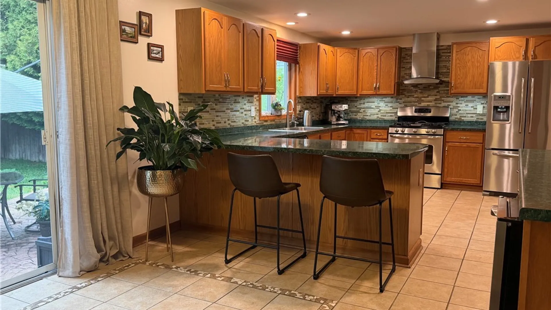 Property at 14 Hitching Post Lane, Amherst, NY 14228 10