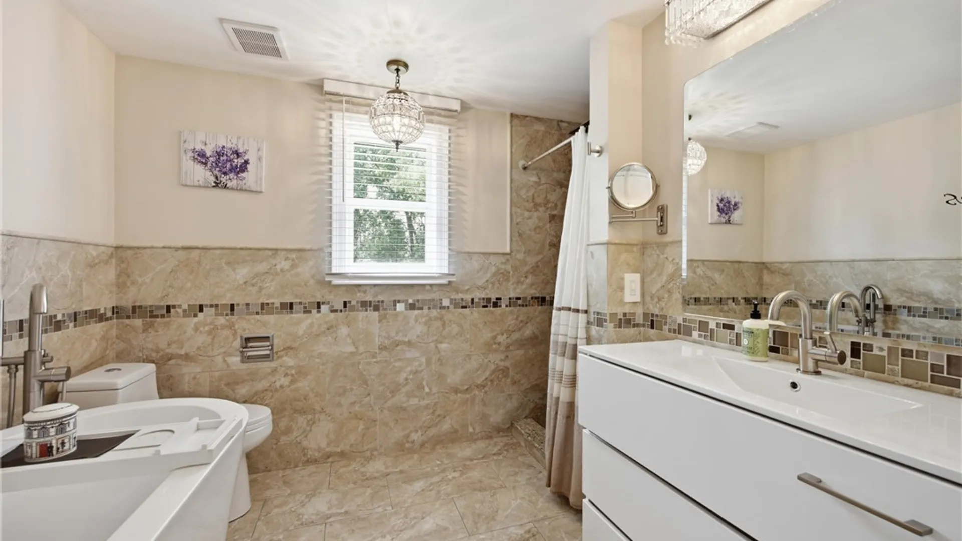 Property at 14 Hitching Post Lane, Amherst, NY 14228 17