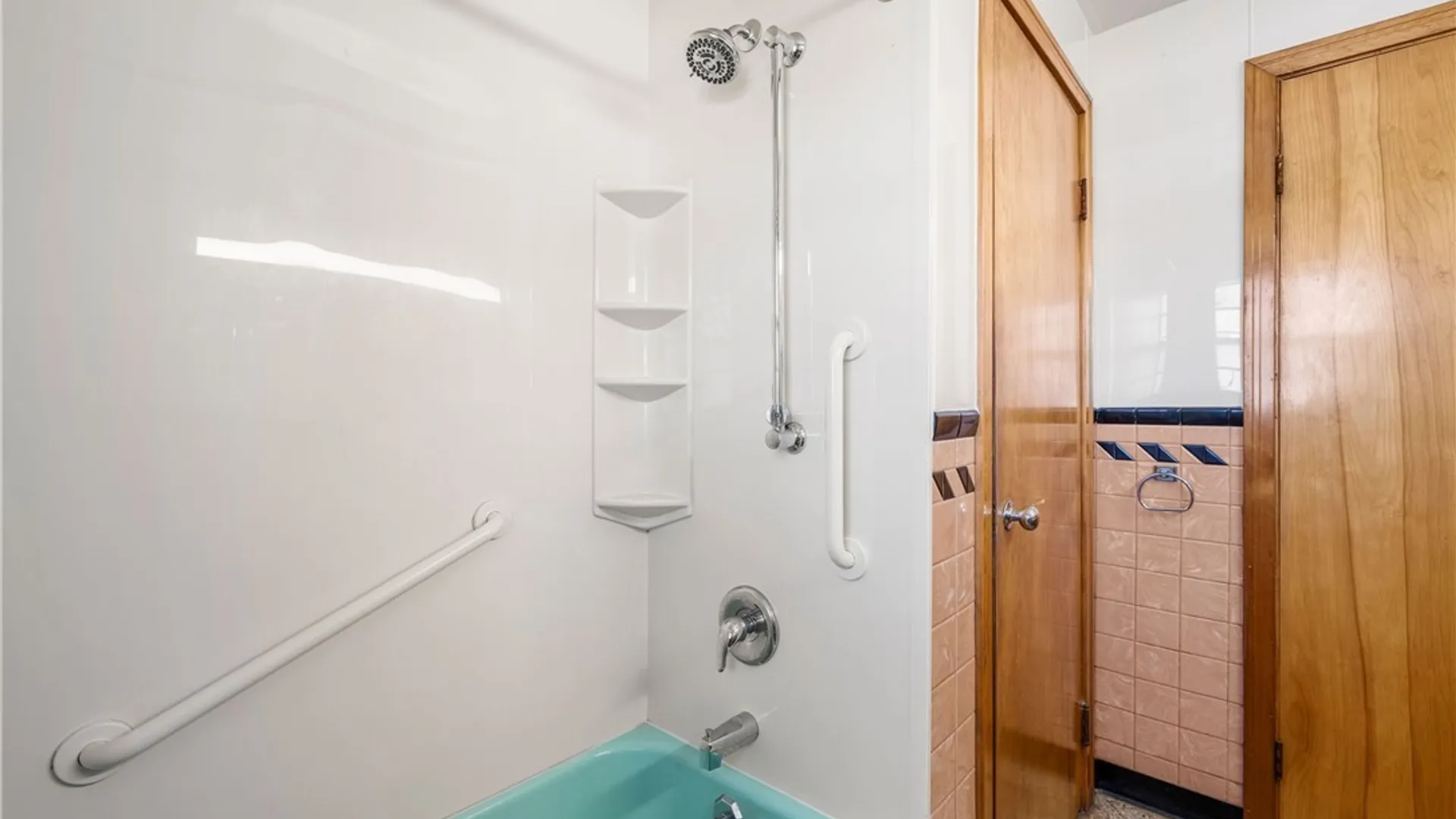Property at 2750 Niagara Street, Niagara Falls, NY 14303 18