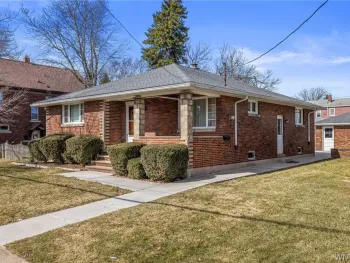 Property at 2750 Niagara Street, Niagara Falls, NY 14303