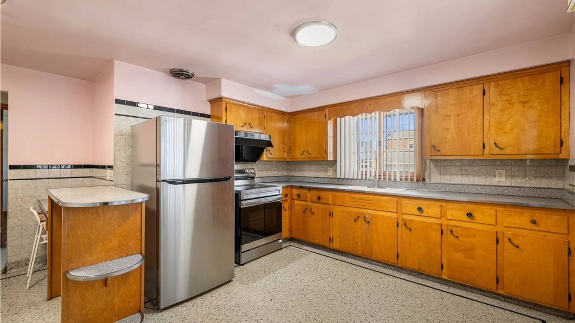 Property at 2750 Niagara Street, Niagara Falls, NY 14303 20