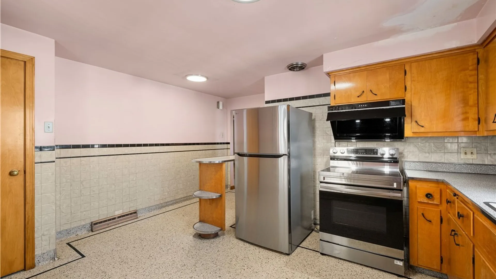Property at 2750 Niagara Street, Niagara Falls, NY 14303 21