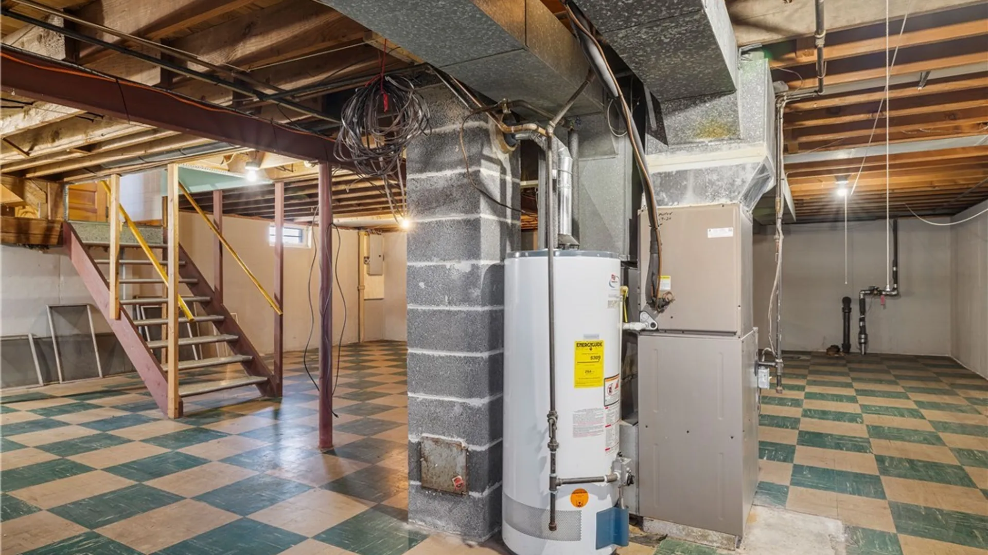 Property at 2750 Niagara Street, Niagara Falls, NY 14303 23