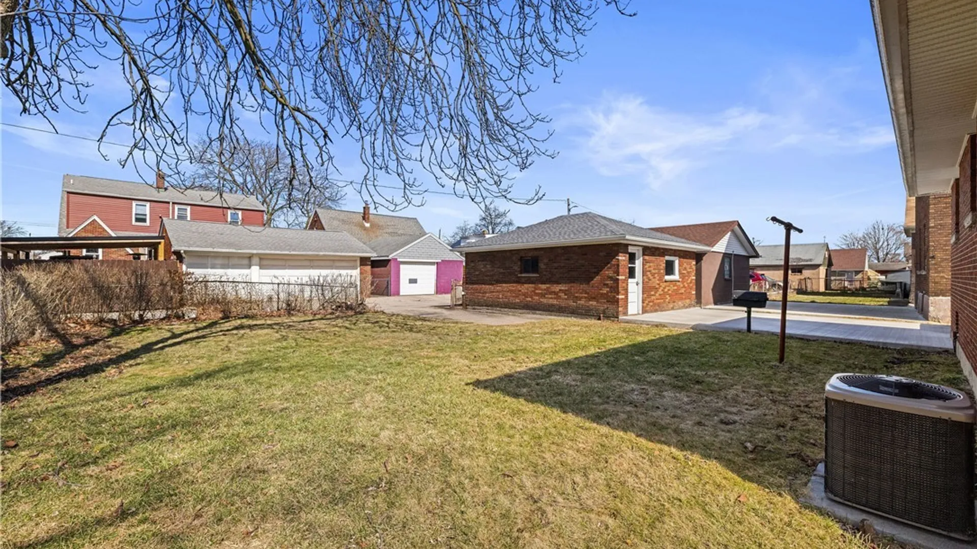 Property at 2750 Niagara Street, Niagara Falls, NY 14303 6