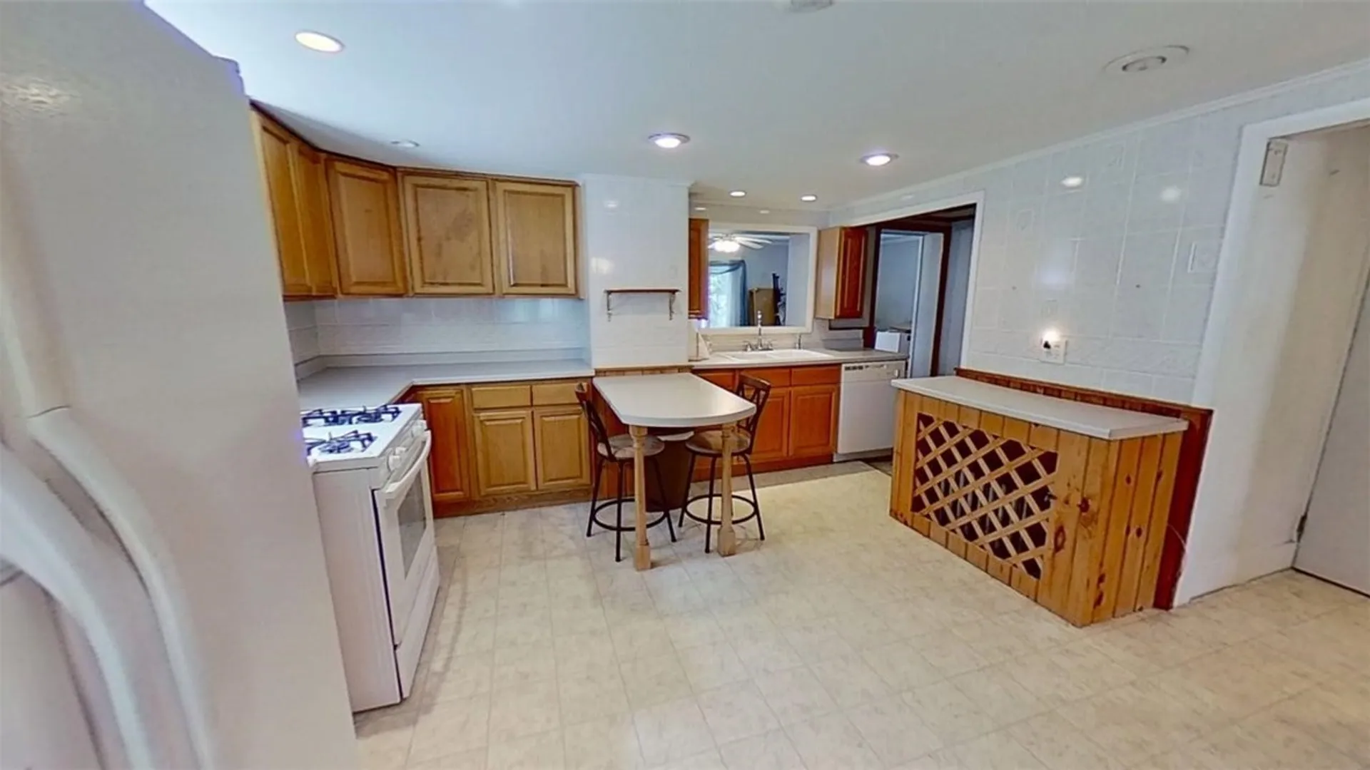Property at 10 Angelo St Street, Geneva City, NY 14456 11