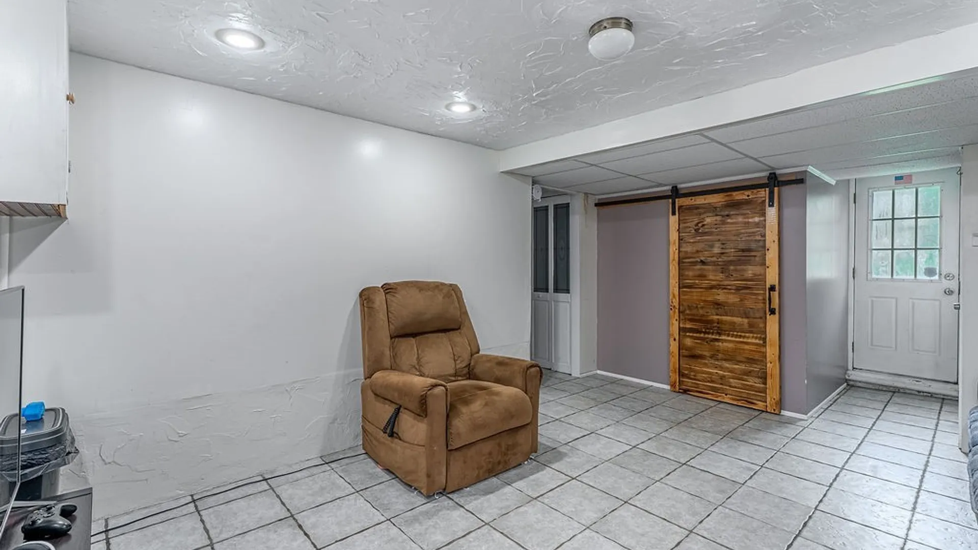 Property at 1772 Center Road, West Seneca, NY 14224 5