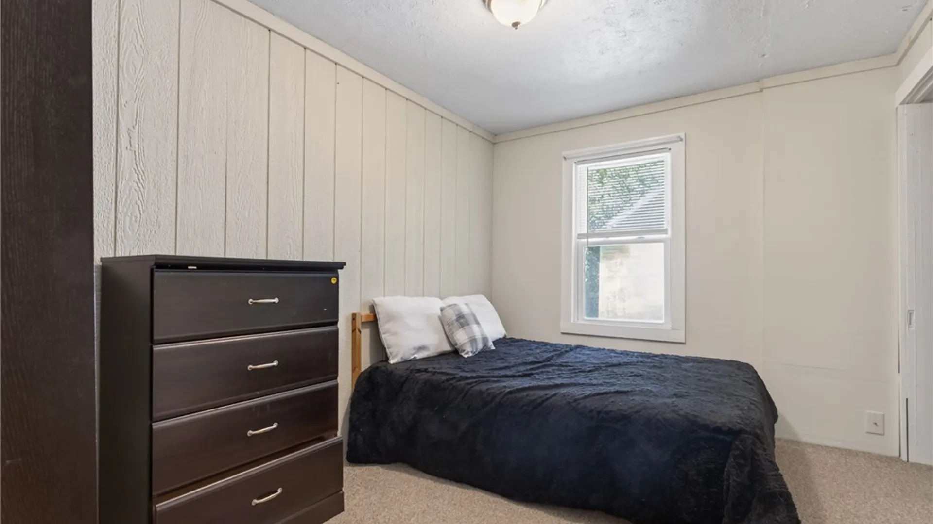 Property at 11 Linden Avenue, Oneonta, NY 13820 14