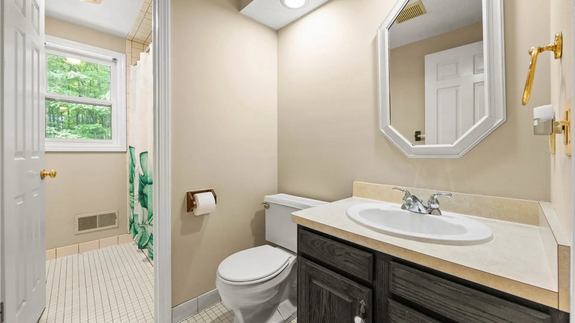 Property at 32 Summit Oaks, Pittsford, NY 14534 30