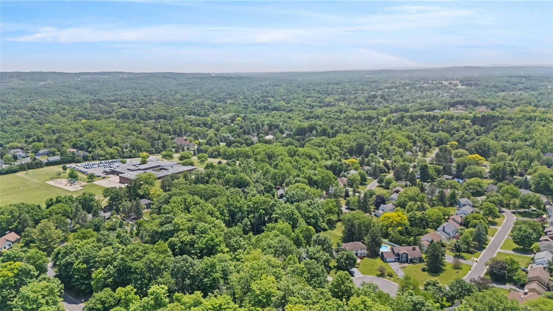 Property at 32 Summit Oaks, Pittsford, NY 14534 49