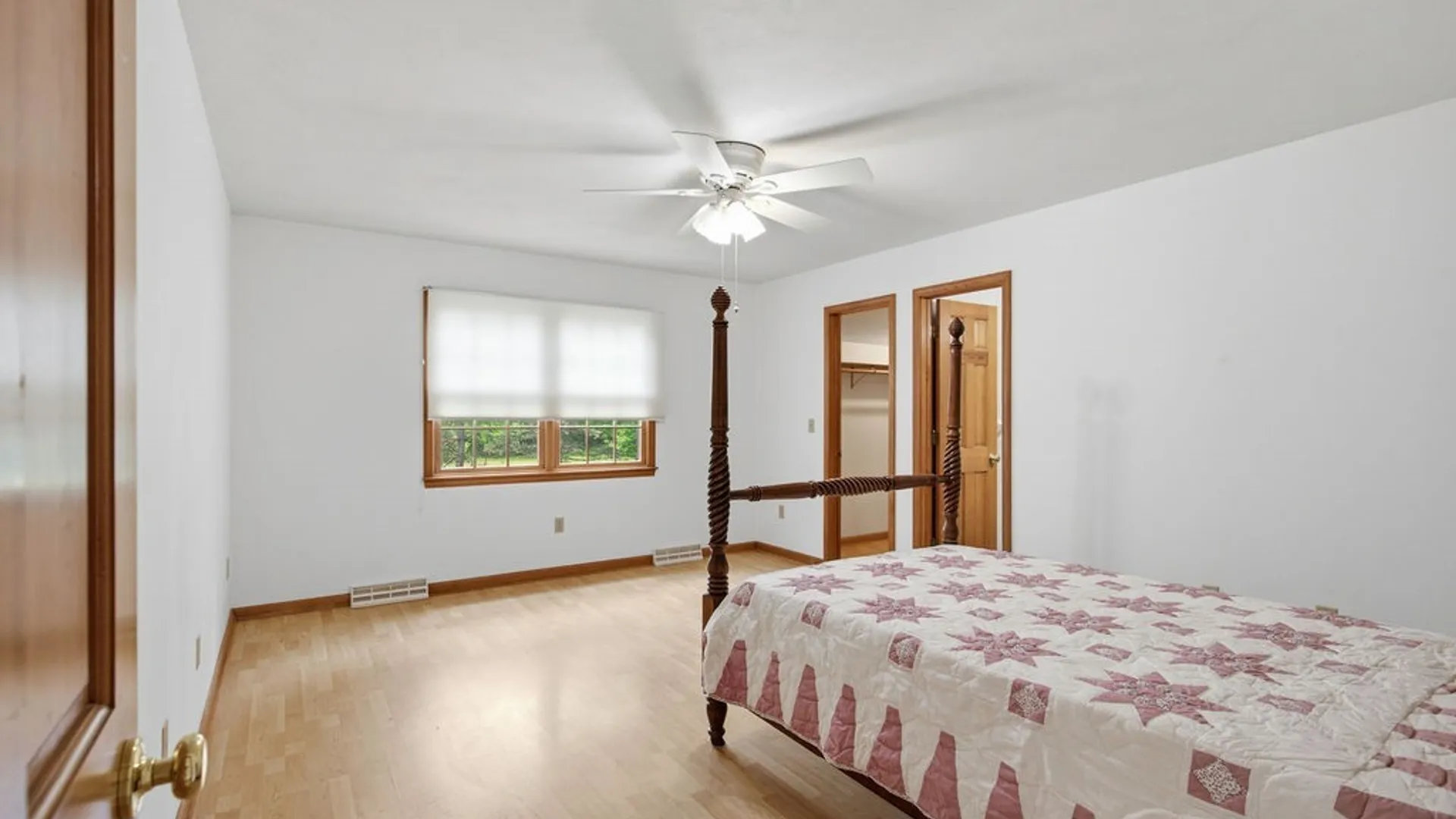 Property at 8413 Sugar Pine Circle, Clay, NY 13090 23