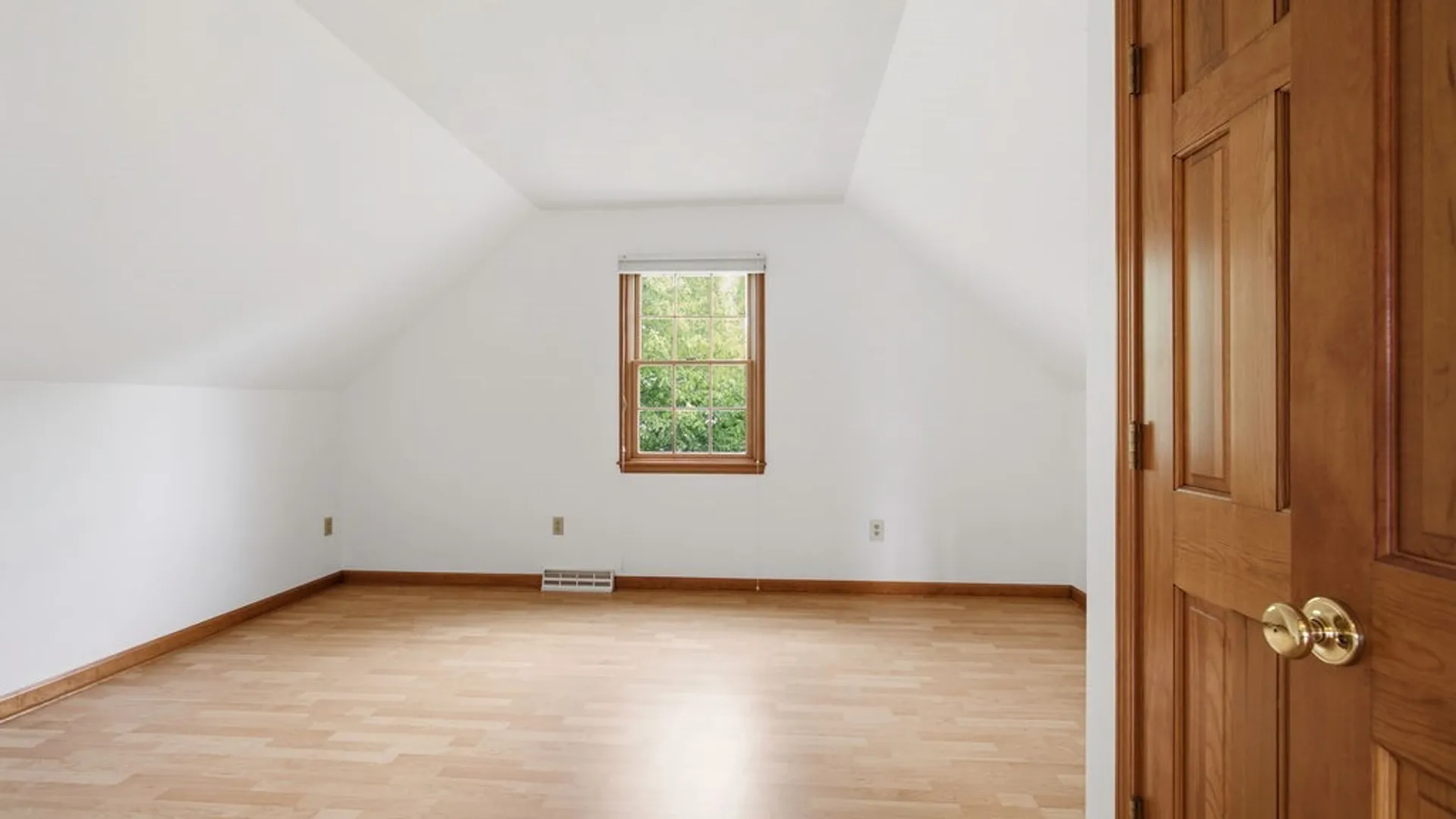 Property at 8413 Sugar Pine Circle, Clay, NY 13090 27