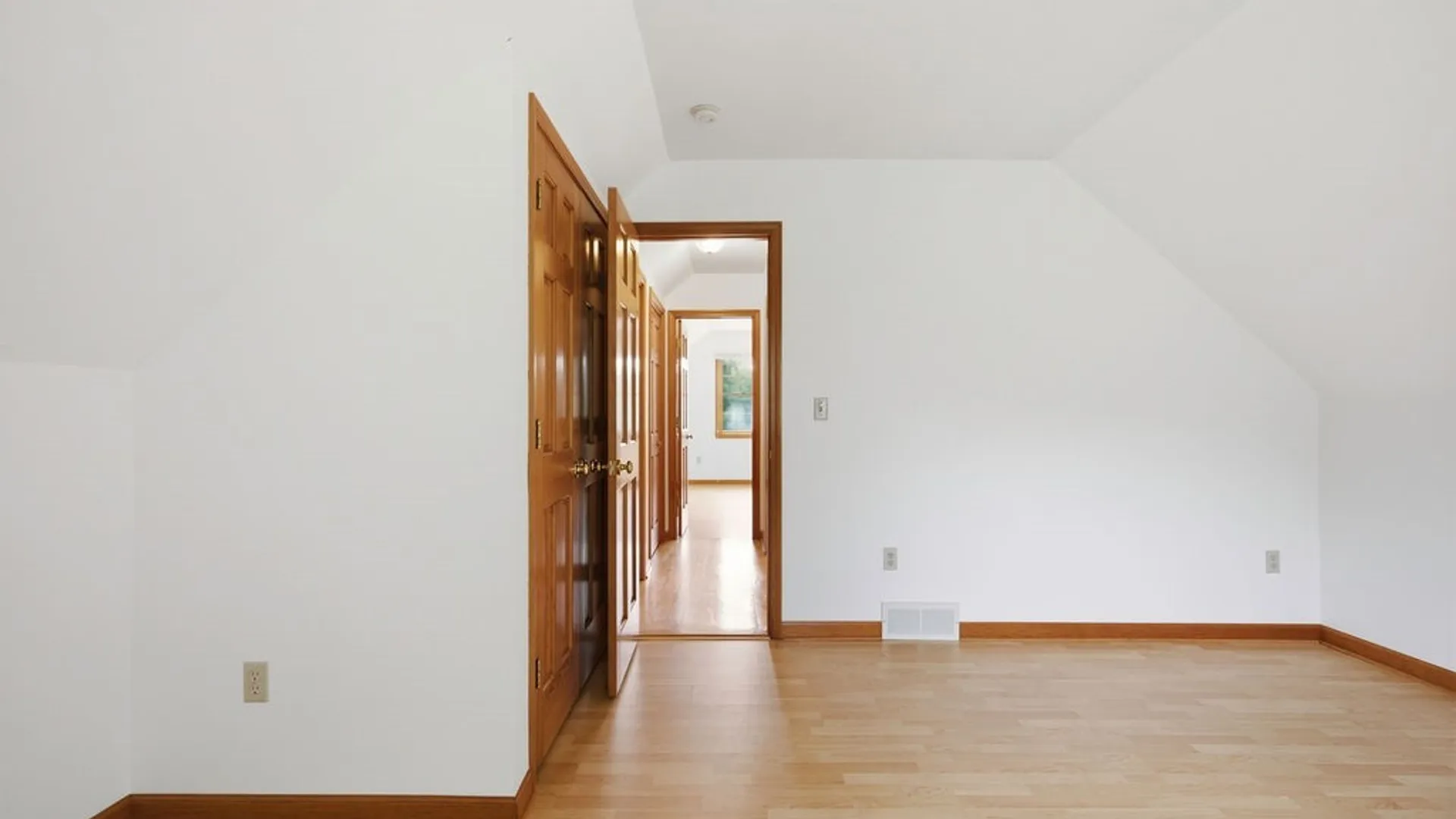 Property at 8413 Sugar Pine Circle, Clay, NY 13090 28