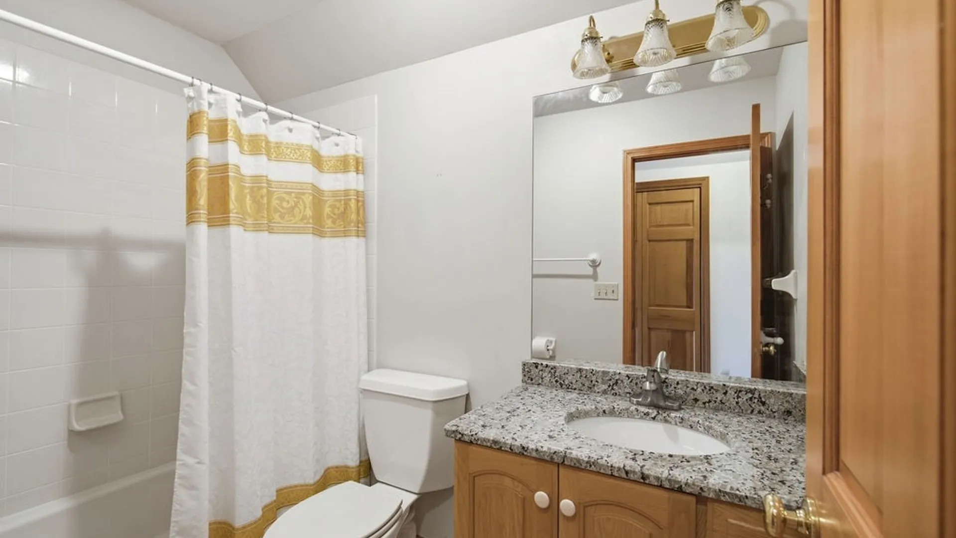 Property at 8413 Sugar Pine Circle, Clay, NY 13090 31