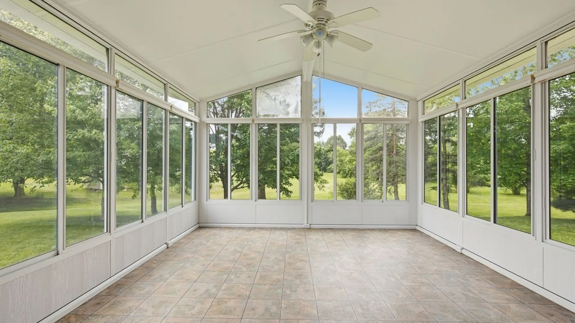 Property at 8413 Sugar Pine Circle, Clay, NY 13090 38