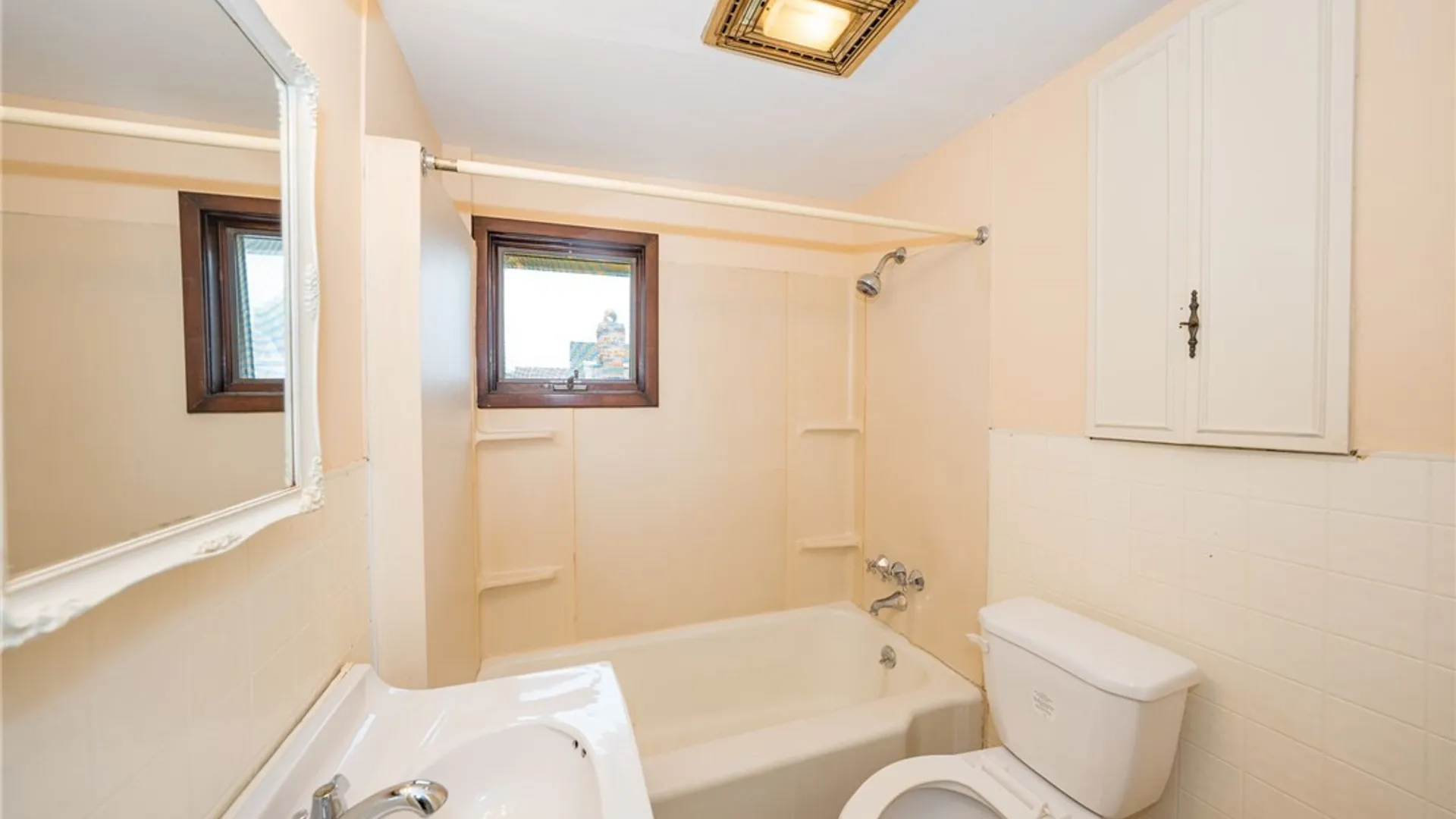 Property at 128 Benzinger Street, Buffalo, NY 14206 32