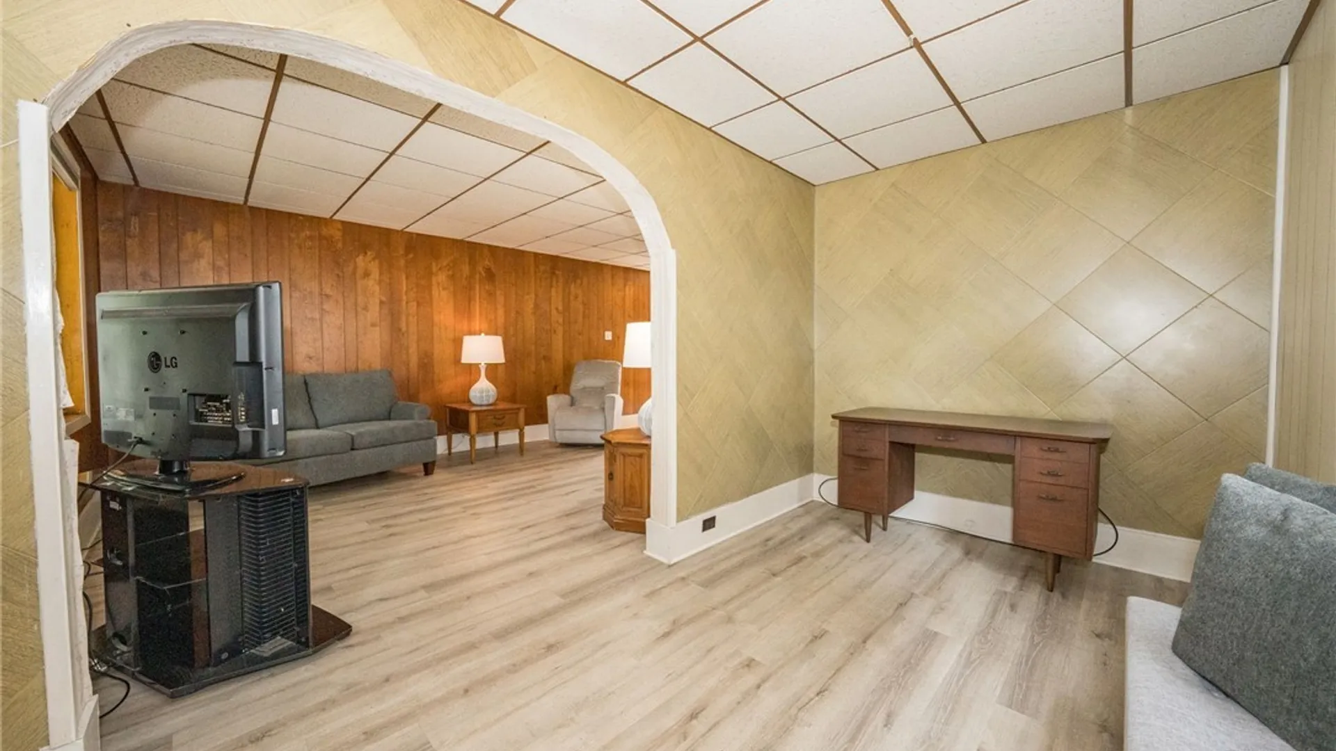 Property at 128 Benzinger Street, Buffalo, NY 14206 7