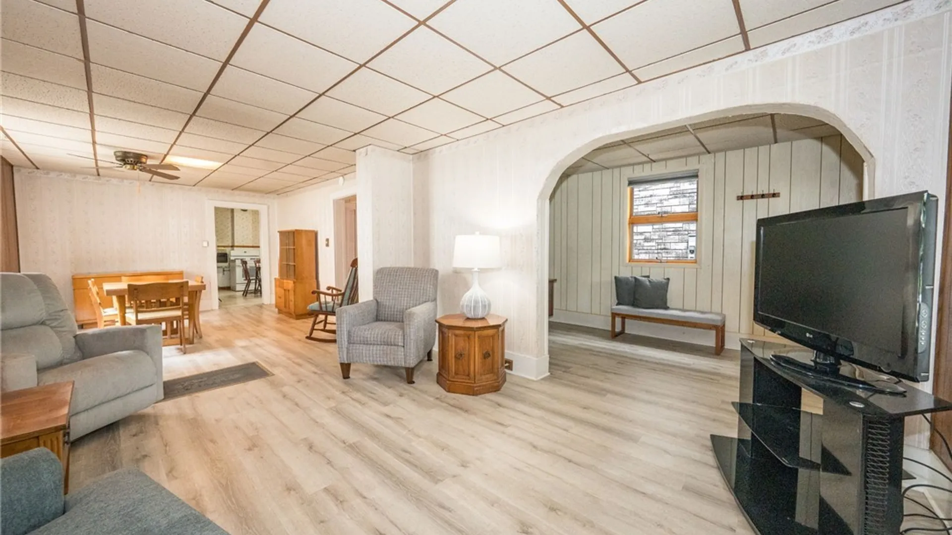 Property at 128 Benzinger Street, Buffalo, NY 14206 8