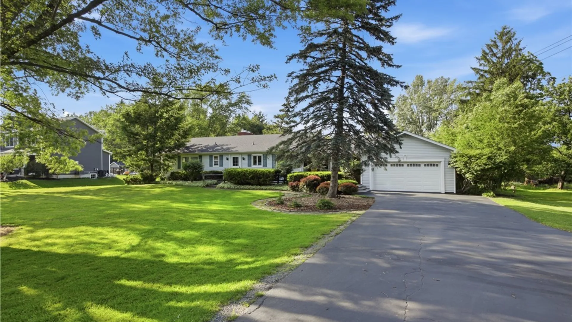 Property at 1391 Billington Road, Elma, NY 14052 3