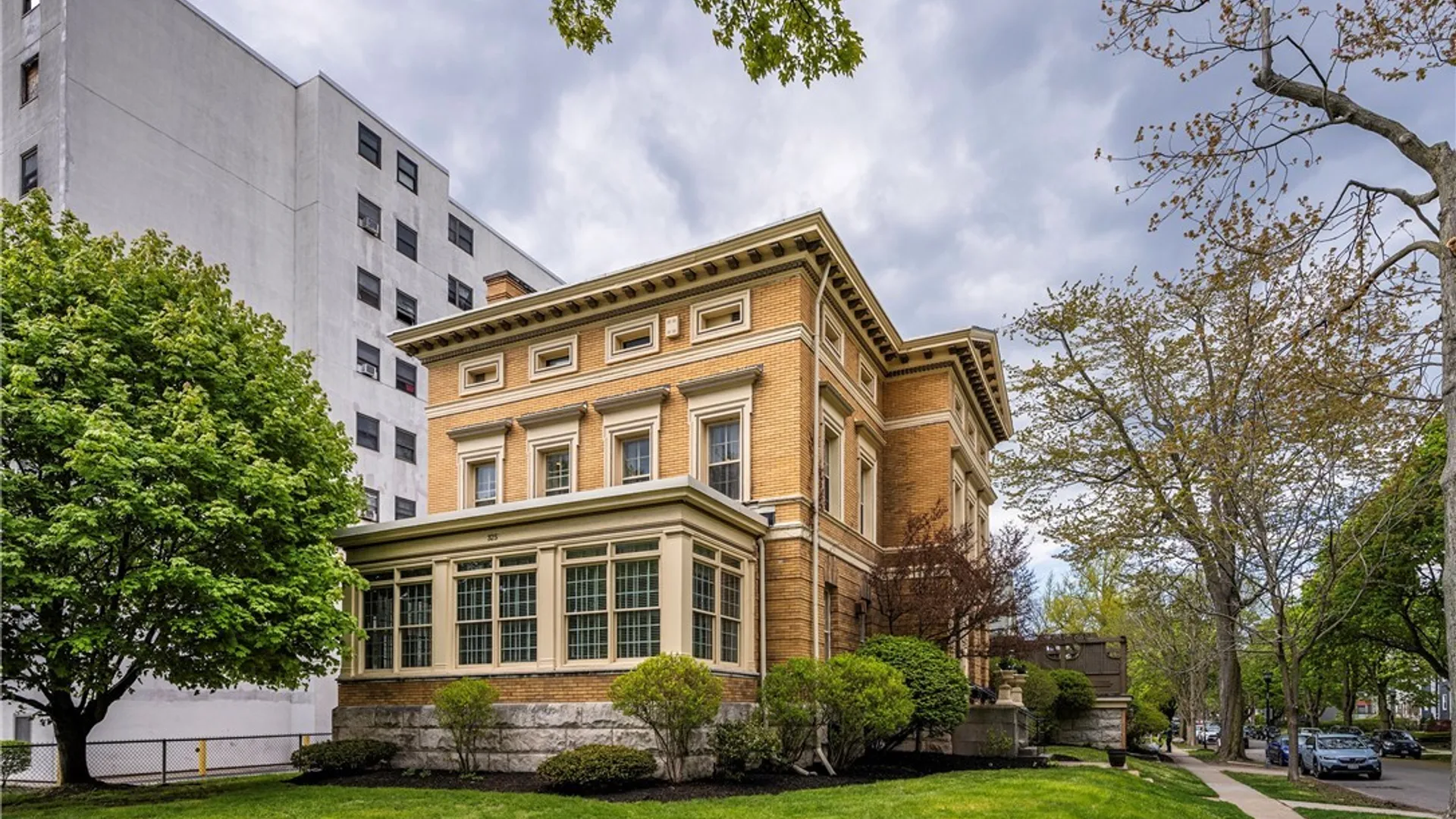 Property at 325 Summer Street, Buffalo, NY 14222 2