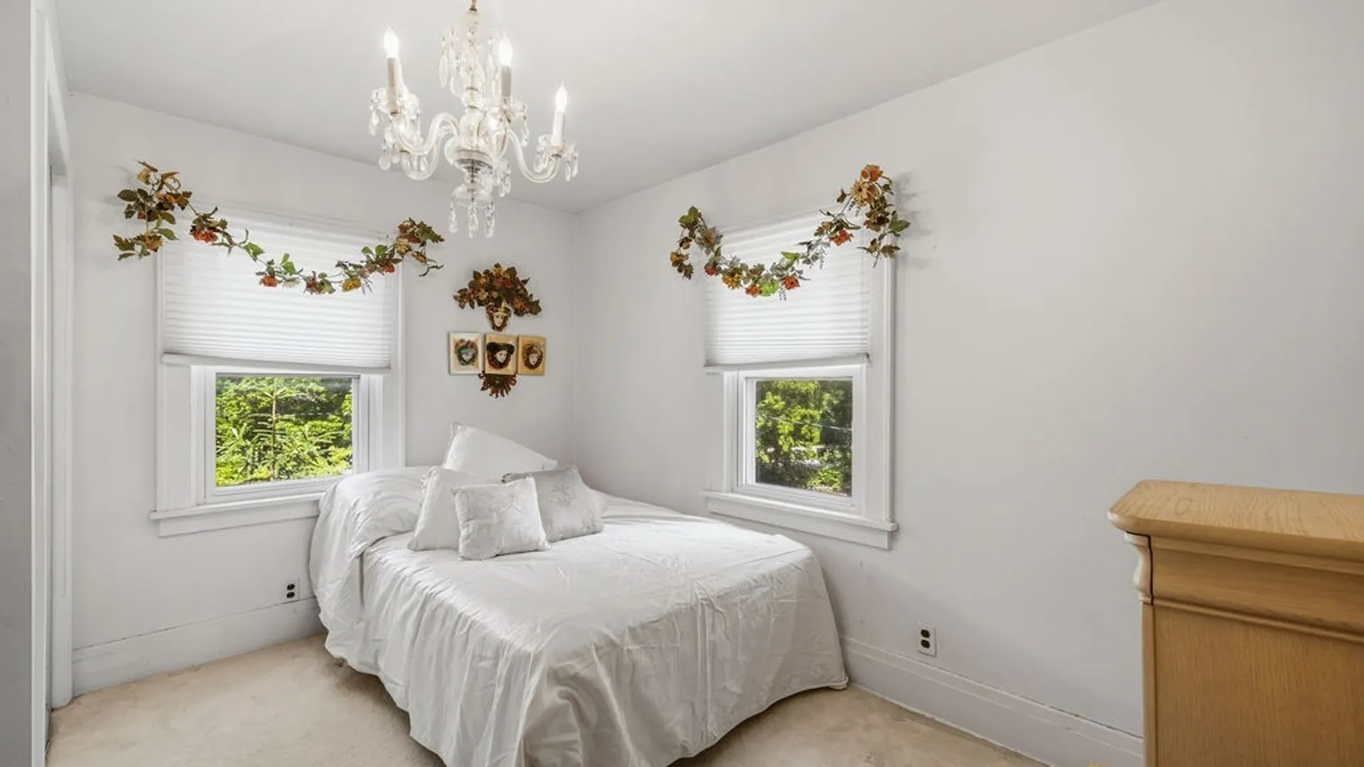 Property at 825 James Avenue, Niagara Falls, NY 14305 15