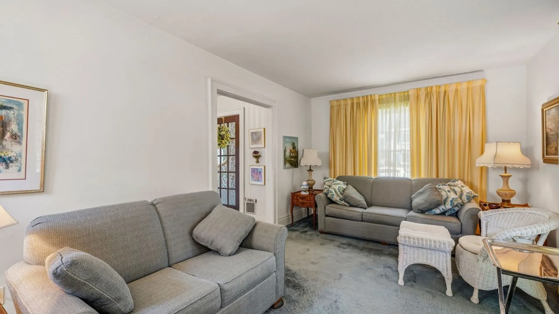 Property at 825 James Avenue, Niagara Falls, NY 14305 4