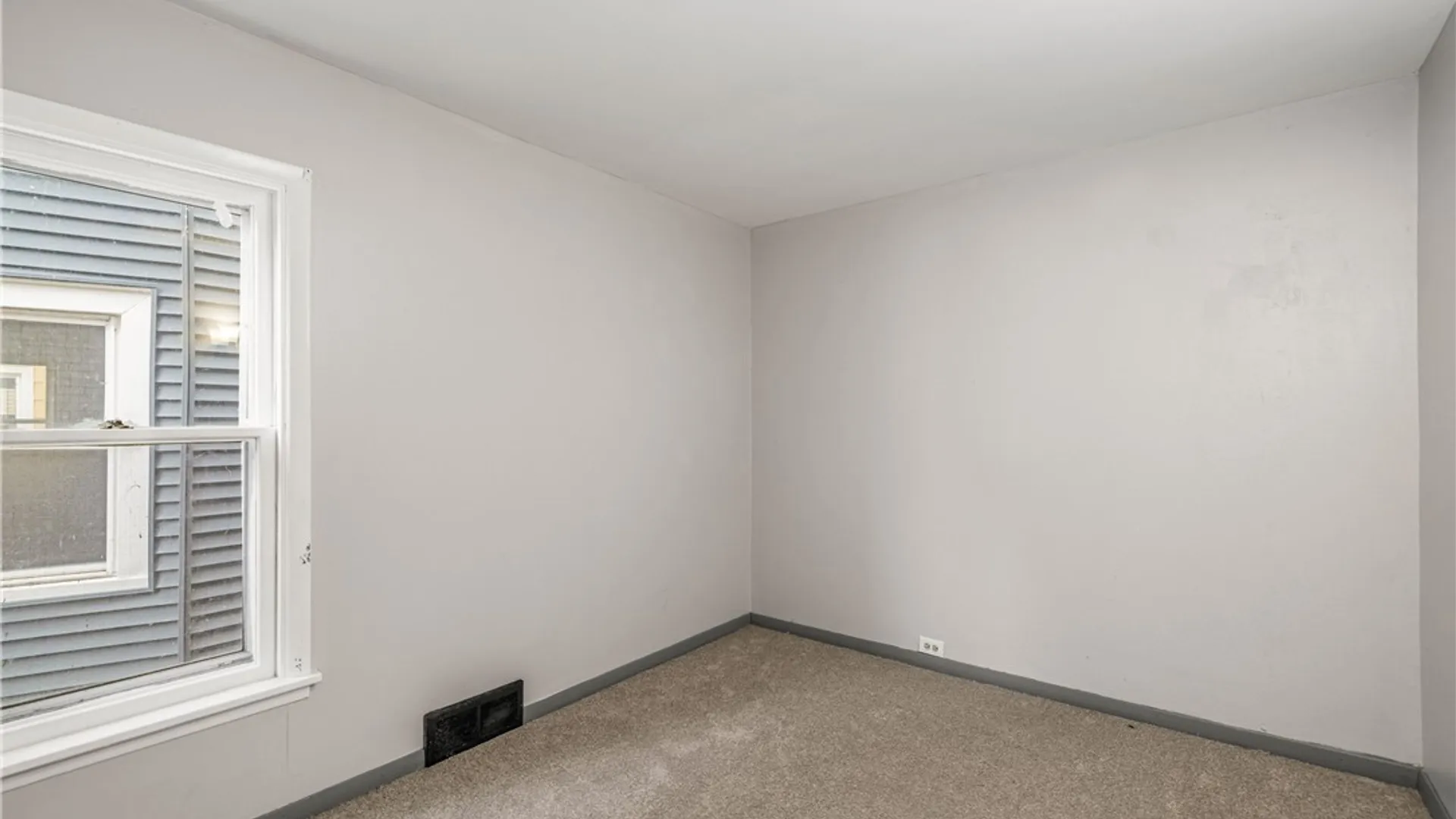 Property at 40 Geary Street, Buffalo, NY 14210 11