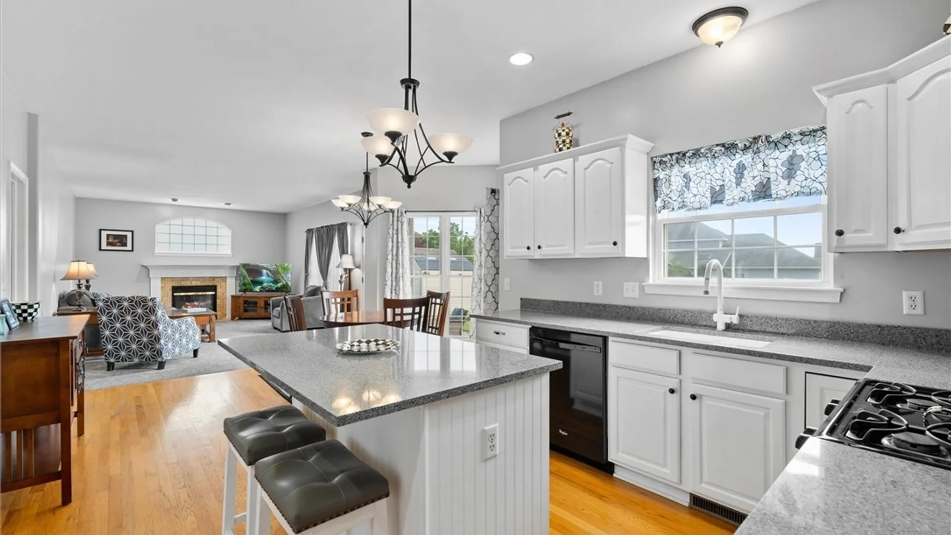 Property at 4969 Nestling Duck, Clay, NY 13090 16