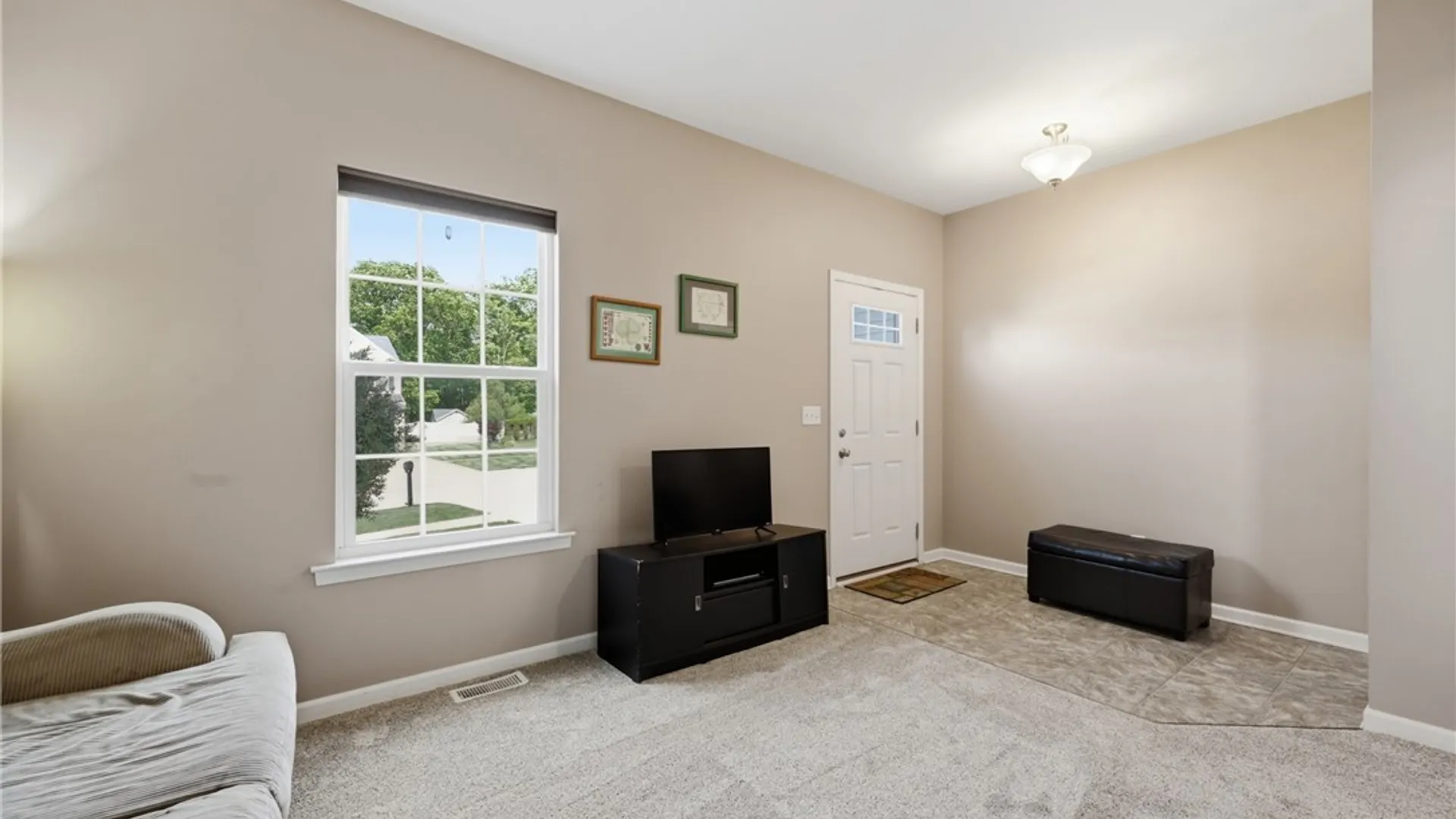 Property at 5067 Woodway Court, Hamburg, NY 14075 13