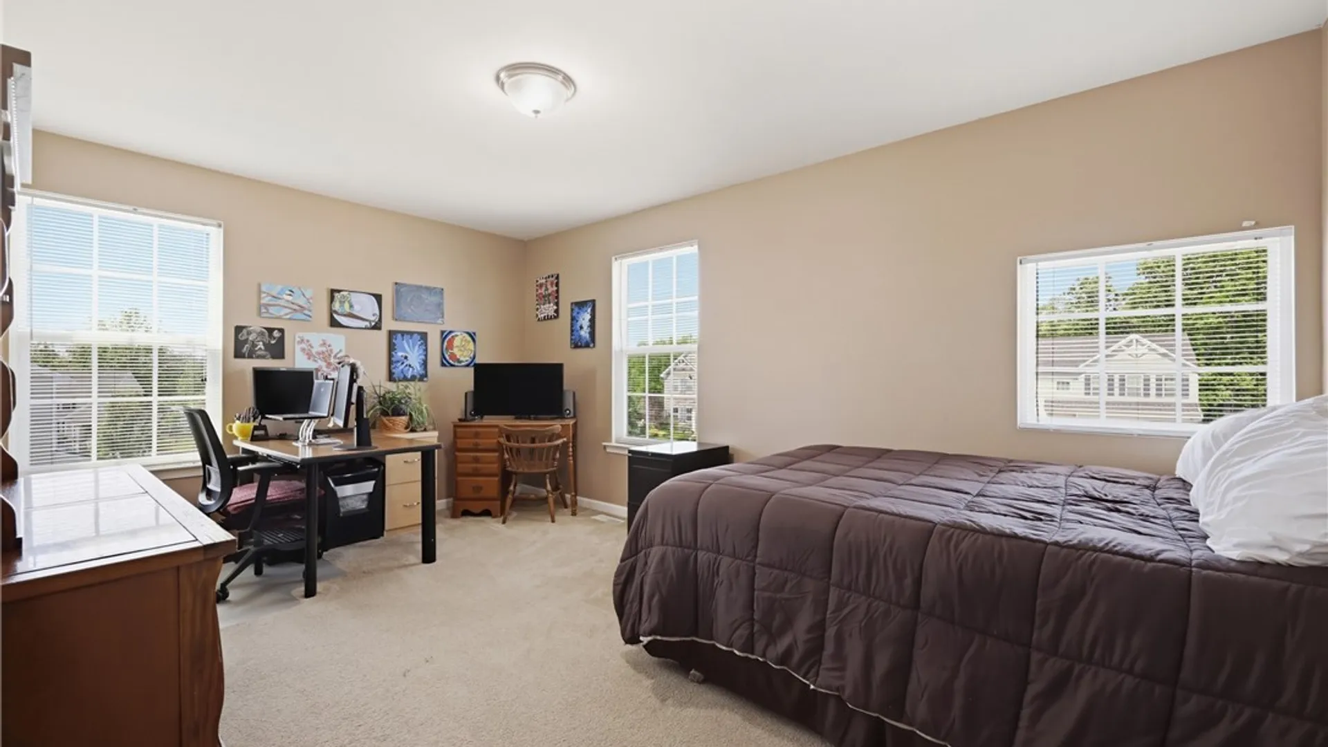 Property at 5067 Woodway Court, Hamburg, NY 14075 31