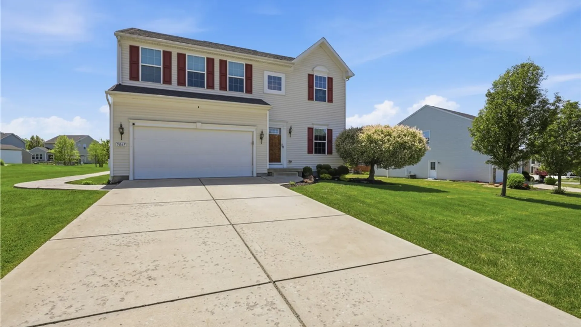Property at 5067 Woodway Court, Hamburg, NY 14075 6