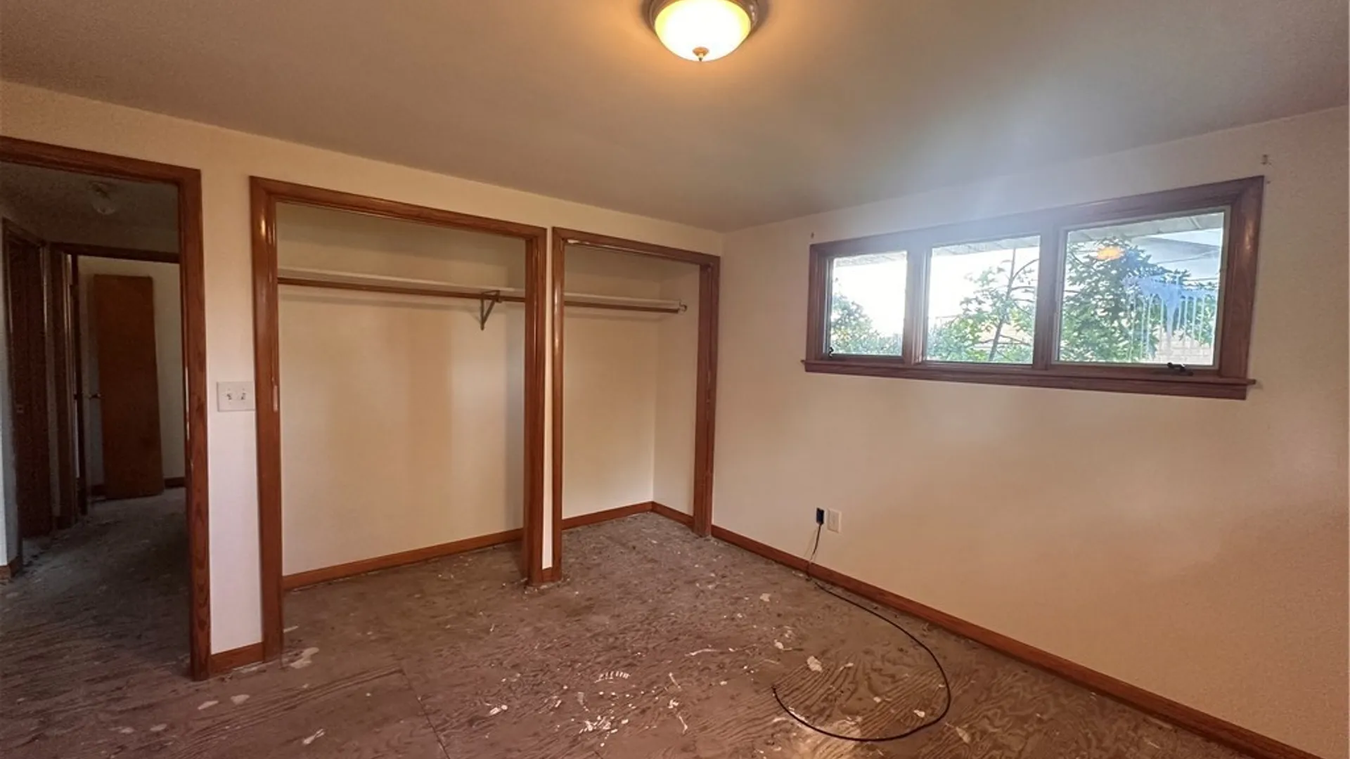 Property at 37 Brian Lane, West Seneca, NY 14224 13