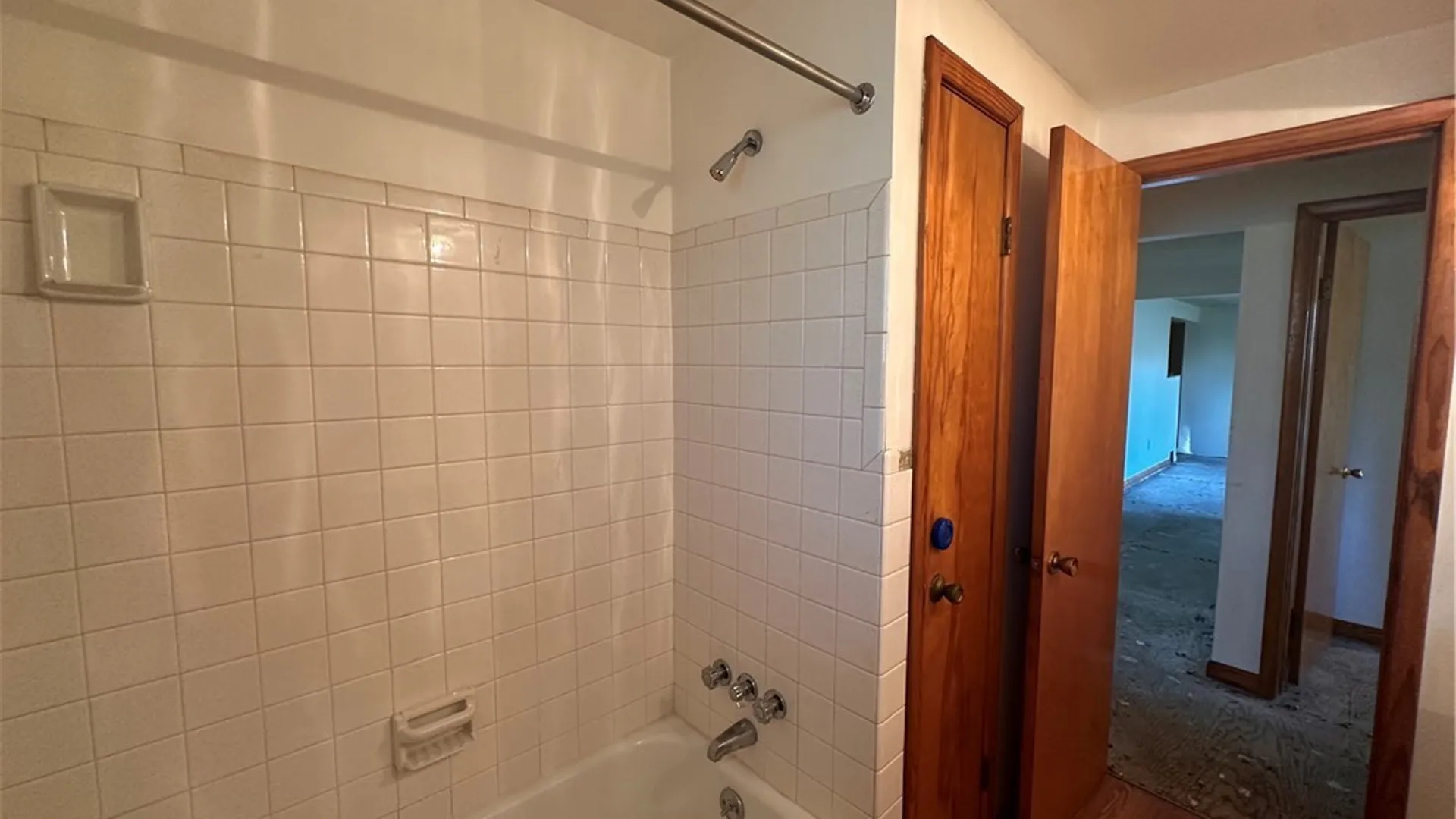 Property at 37 Brian Lane, West Seneca, NY 14224 17