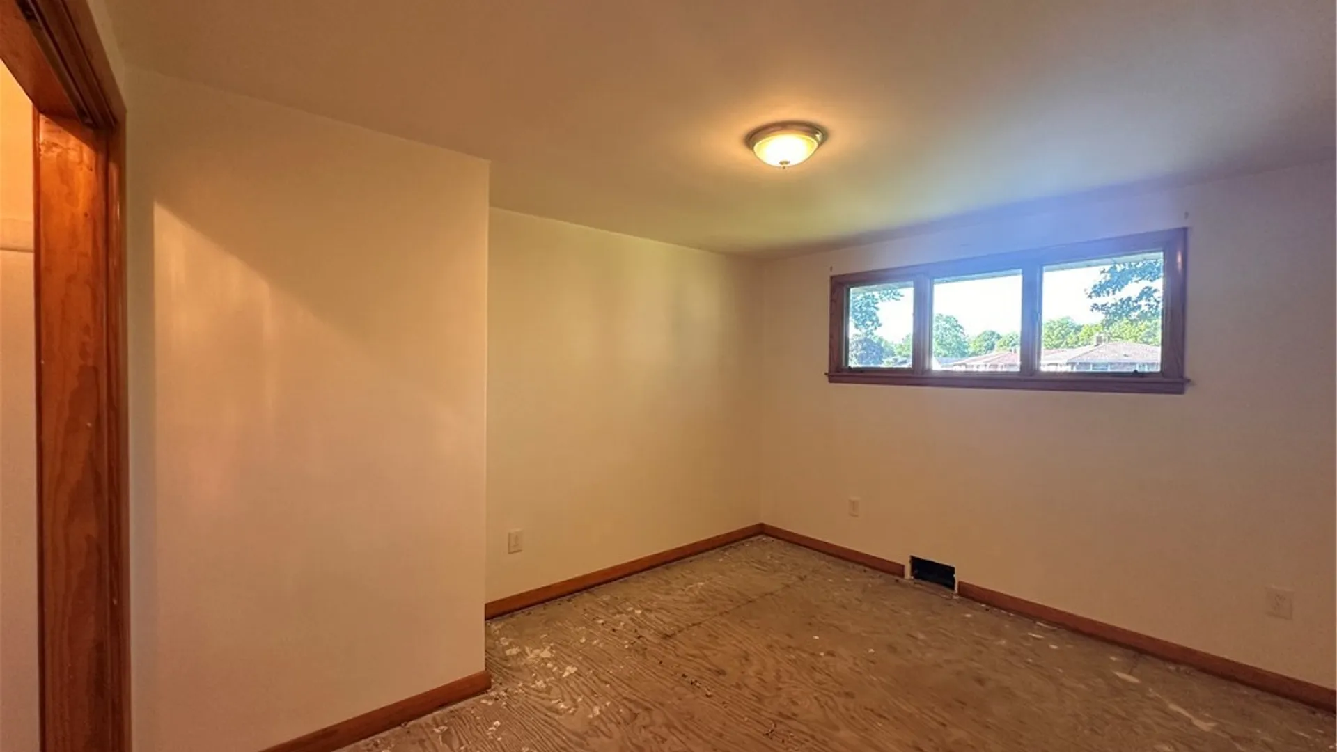 Property at 37 Brian Lane, West Seneca, NY 14224 18