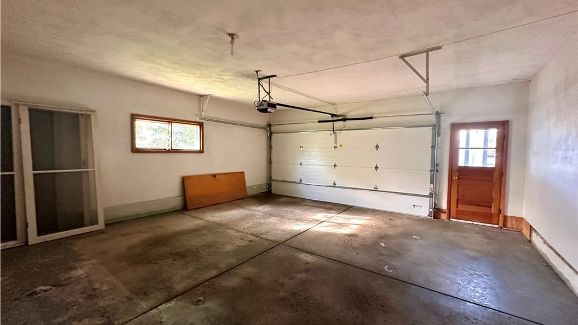 Property at 37 Brian Lane, West Seneca, NY 14224 23
